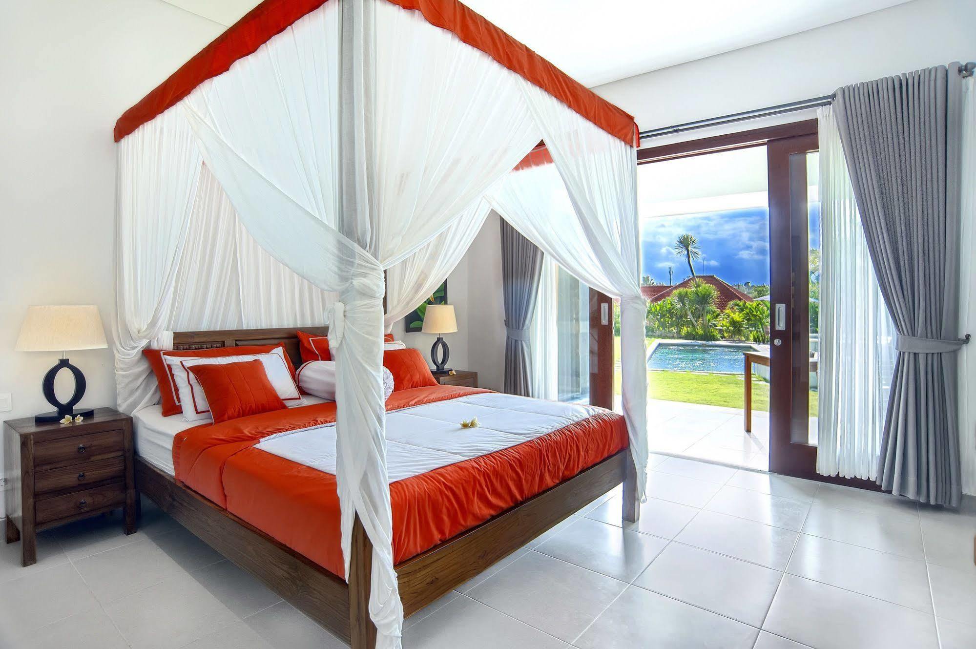 Villa Yenian By Villa Finder Canggu Exterior foto